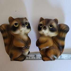 VINTAGE Racoon Salt and Pepper shakers.  Unbranded